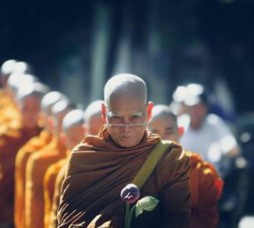 Cúng Trai Tăng Và Ý Nghĩa Tâm Linh